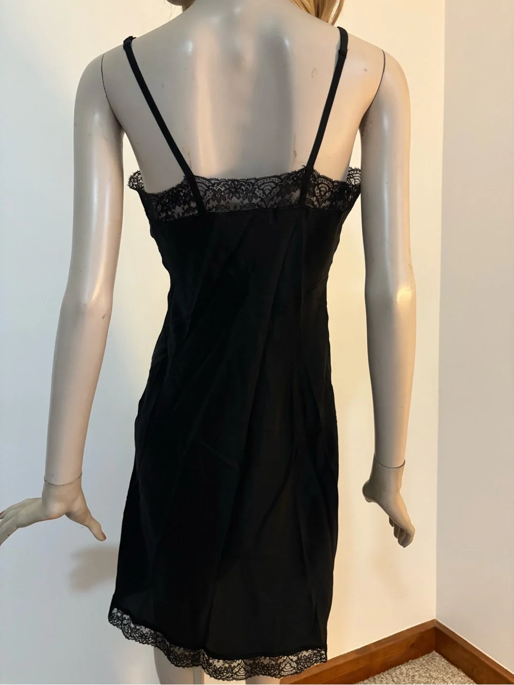 Sultry Vintage 1940s 50s Rare Radelle Lingerie Lace Slip - Picture 9 of 15